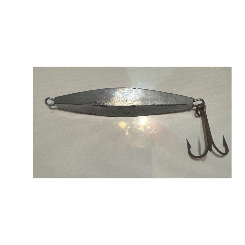 Fishing Lure Unisex 8oz Silver Good Chrome Diamond Vertical Jig 5.25in